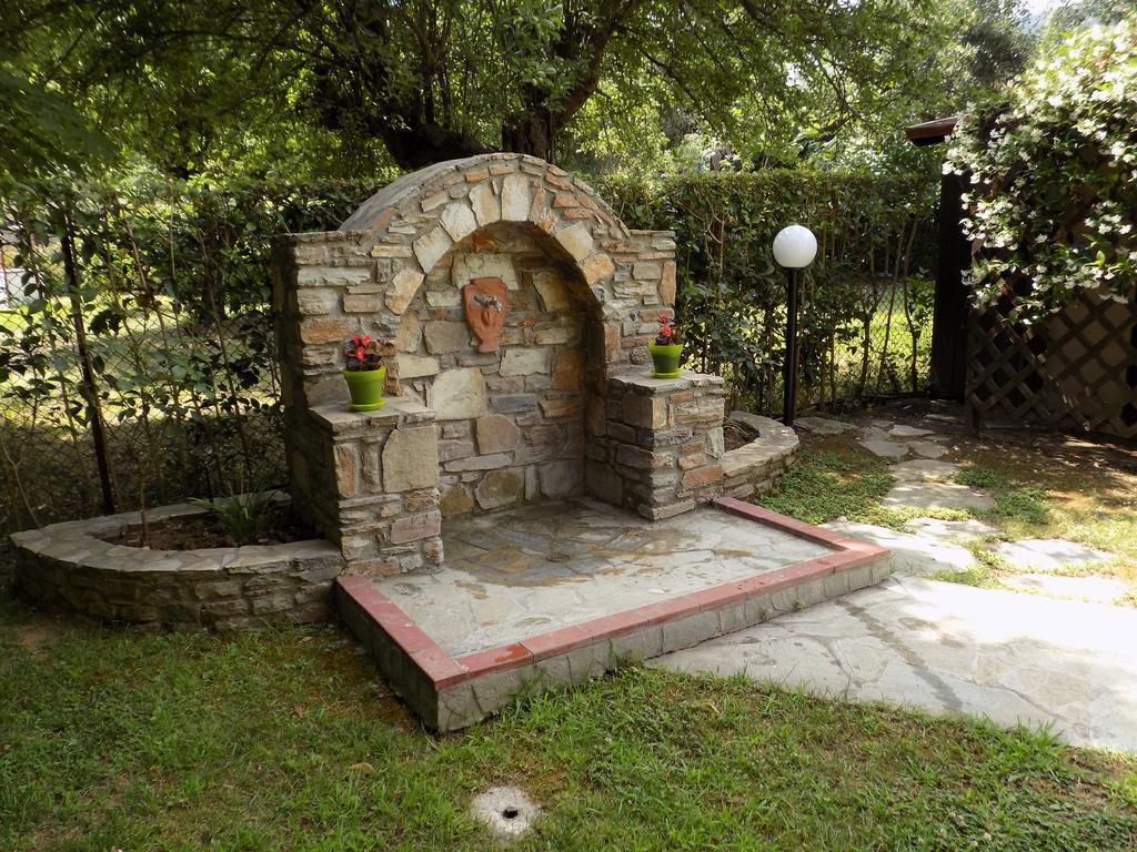 Ferienwohnung Alisachni Paralia Pantaleimonos Exterior foto